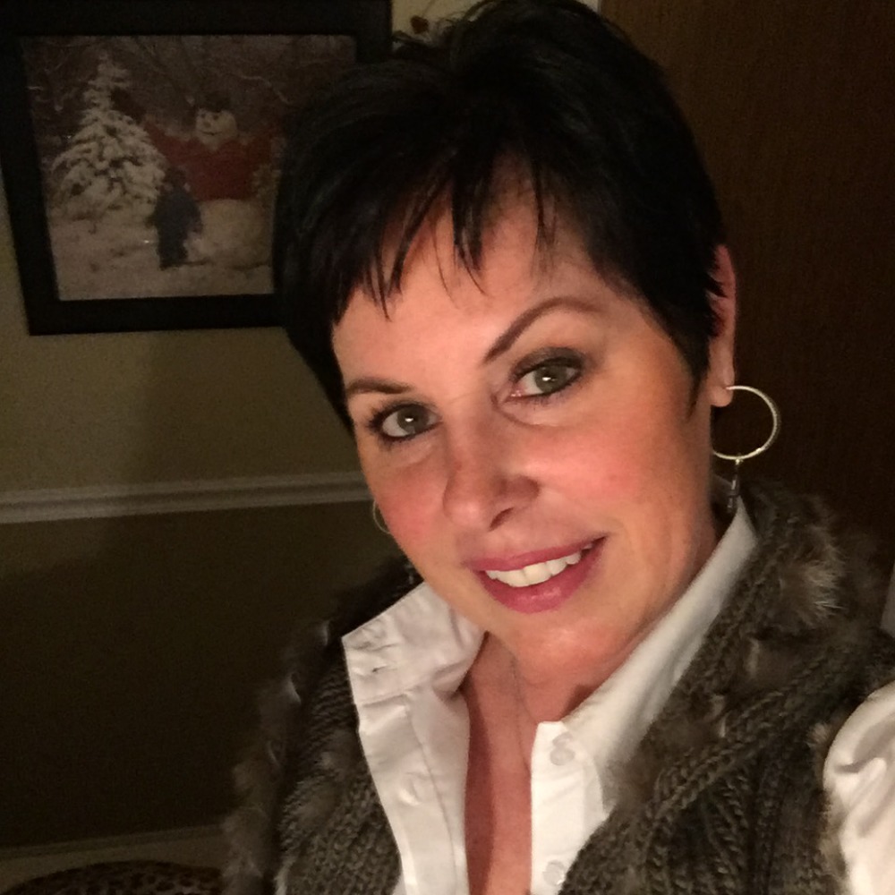 Meet your Posher, Kelly